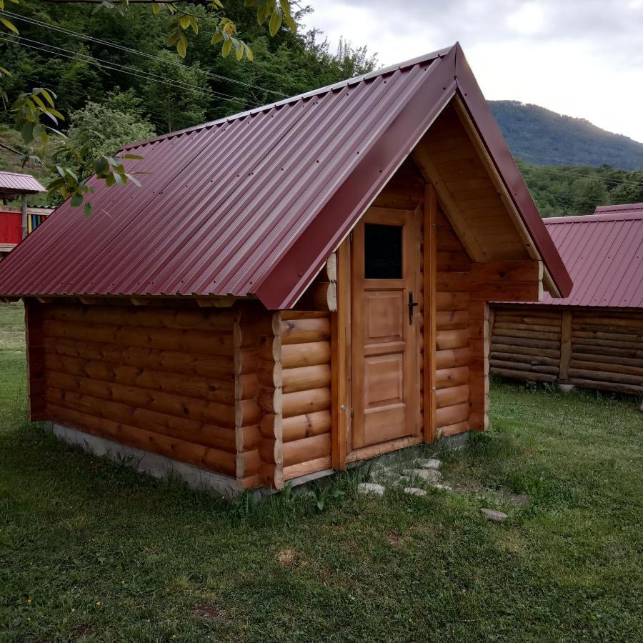 Camp &Apartmens Scepanovic Мойковац Екстер'єр фото